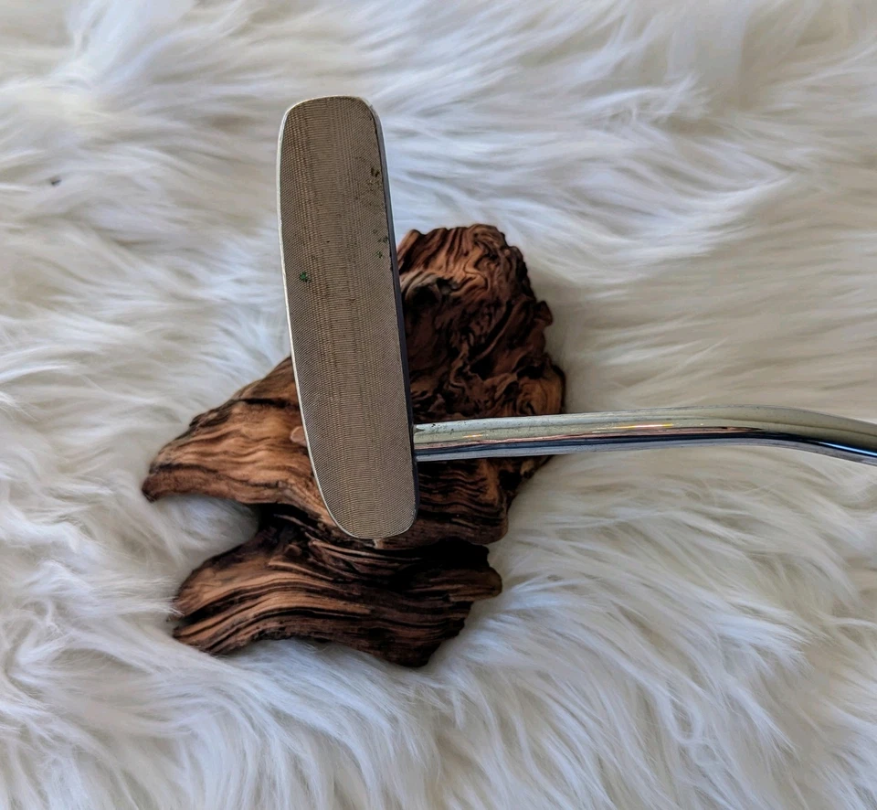 Snake Eyes Strike Line Boa Milled Face 35", Original Grip in Good Shape - Image 3 of 4