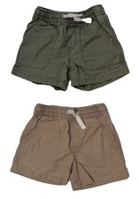 9 - 12 M BOYS 2 PAIR OF 100 COTTON KHAKI MILITARY CARGO SHORTS CHILDRENS PLACE