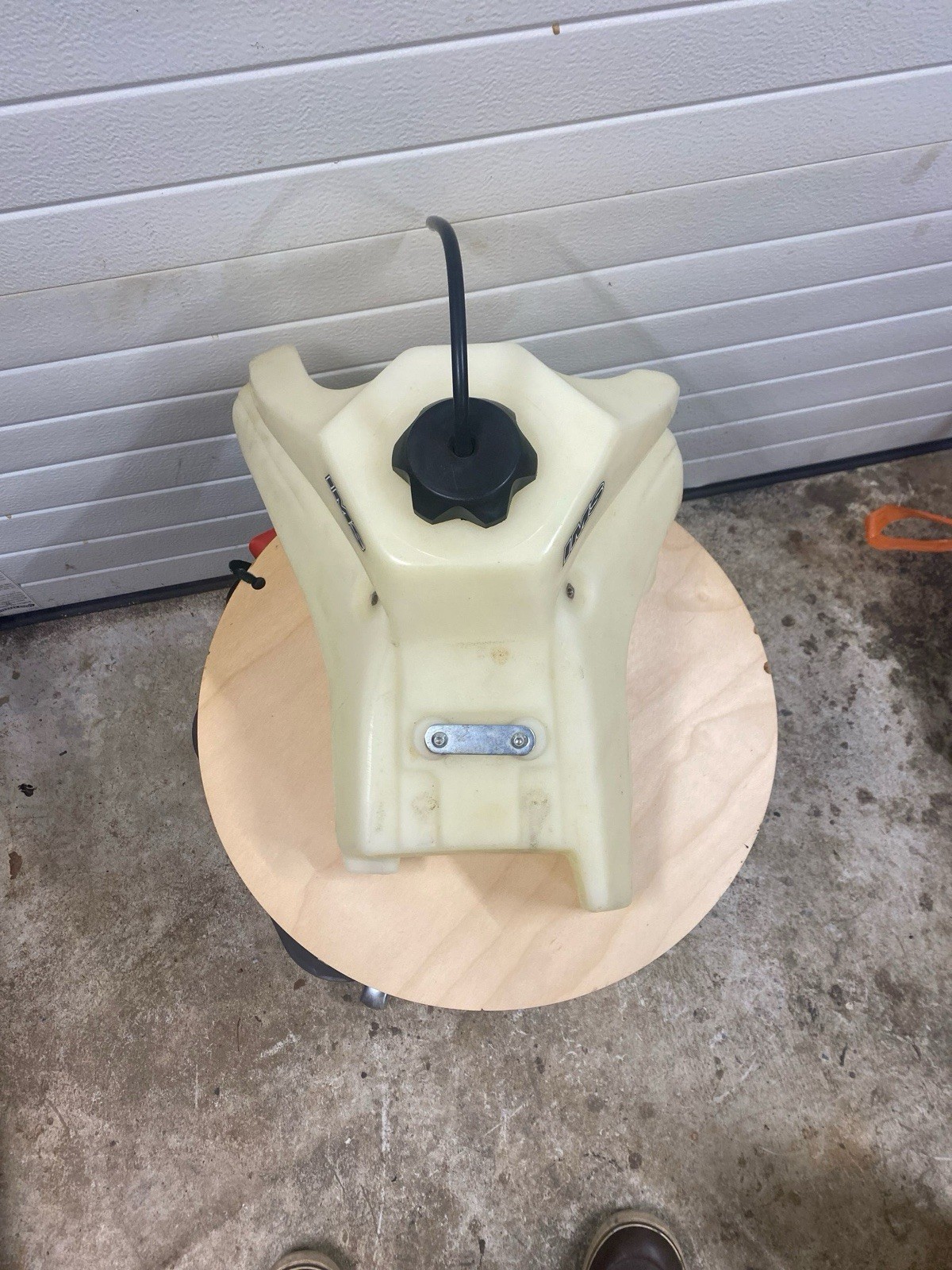 IMS Oversized Fuel Tank Gas Natural 2.4 Gallon For HONDA CRF250R CRF450R