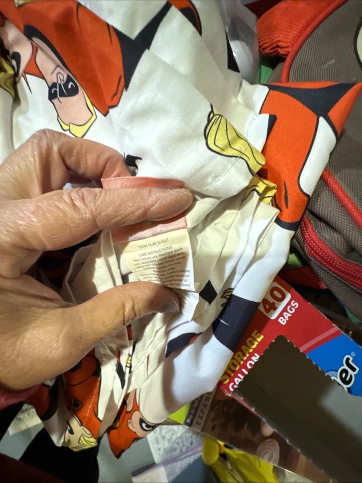 Disney Pixar Increíbles Doble Plana, Sábana Ajustable y Funda de Almohada Foto 4 de 4