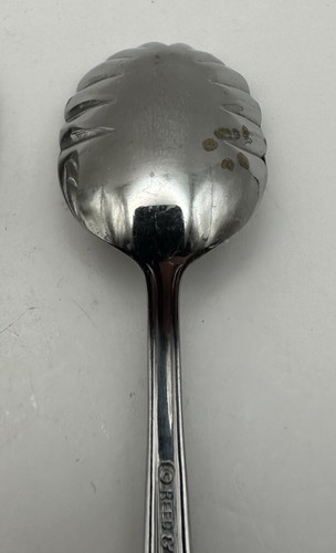 Pair Reed and Barton Stainless Sugar Spoons Shell Design - Picture 3 of 6