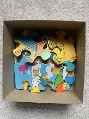 Vintage 2003 24 Piece Sesame Street Beach Puzzle Hasbro. 10”x13