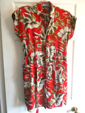 ladies preowned dress dorothy perkins size 12 v neck short sleeve.