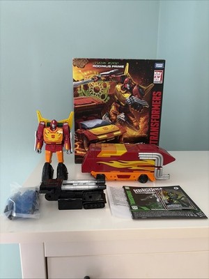 Transformers Kingdom RODIMUS PRIME commander war for cybertron Complete In Box