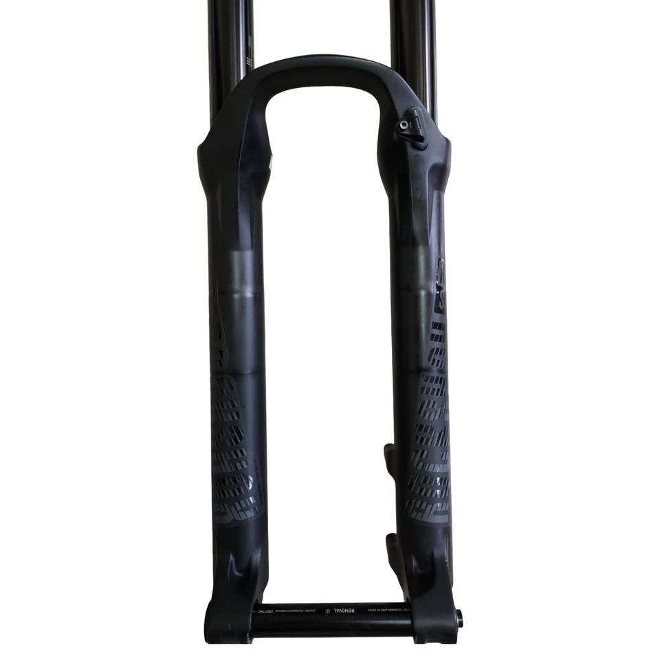 Rockshox BoXXer RC 27.5'' 200mm Coil DH MTB 48mm offset fork Suspension - Image 3 of 4