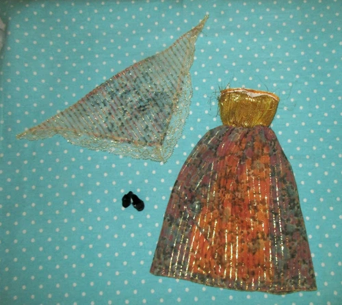 1981 Vintage Superstar Barbie Designer Originals Golden Accent 1958 Dress Shawl