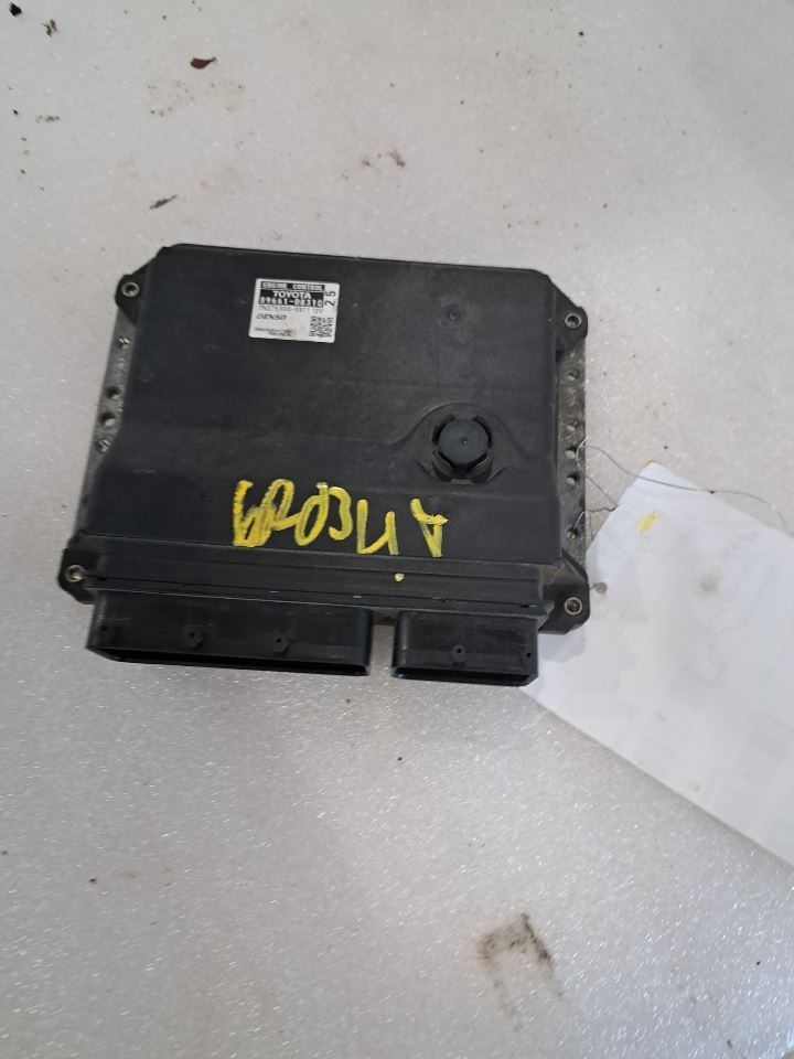 2011 Sienna Engine Computer/Module Ecu/Ecm/Pcm Sku#4467166