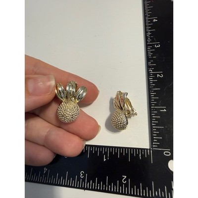 Vintage Gold Tone Pineapple Clip On Earrings Tropical Fruit Statement Jewelry