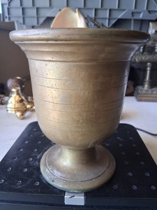 Antique Vintage Heavy Solid Brass Apothecary Mortar 5 Lbs