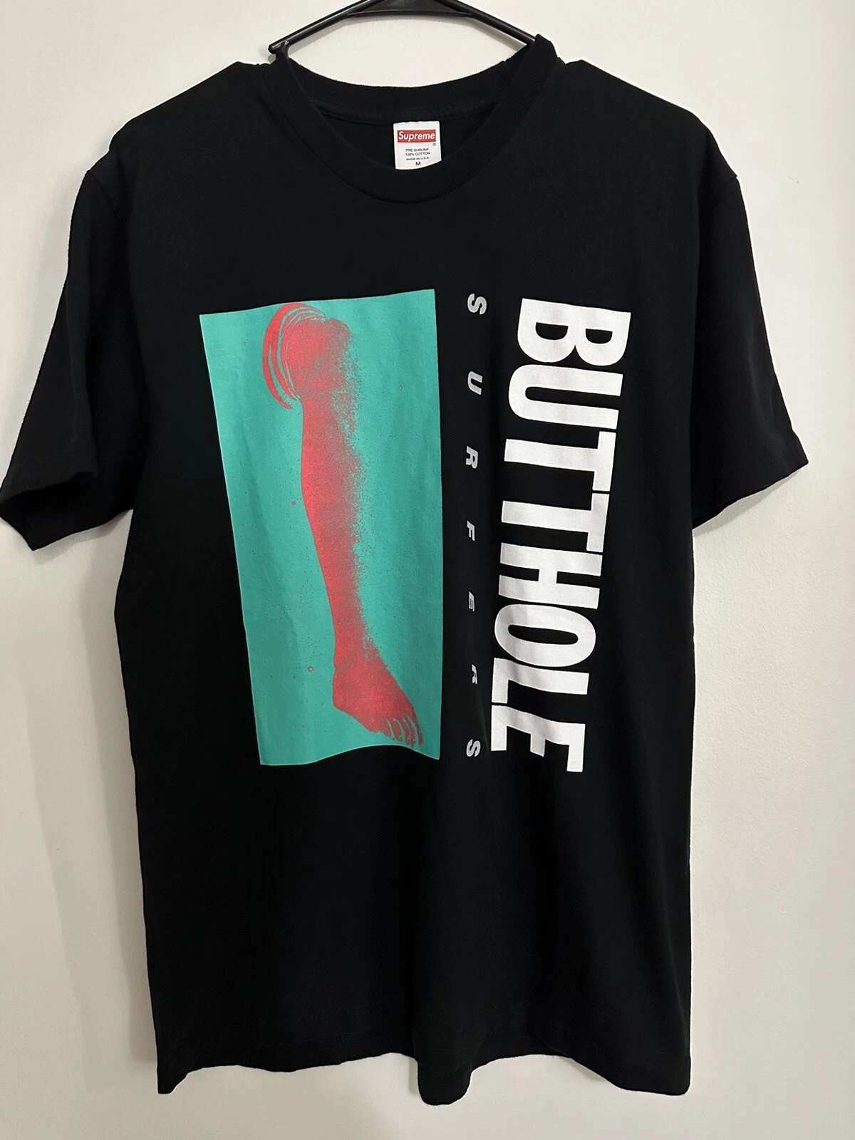 Tee Supreme But*hole Surfers Lef