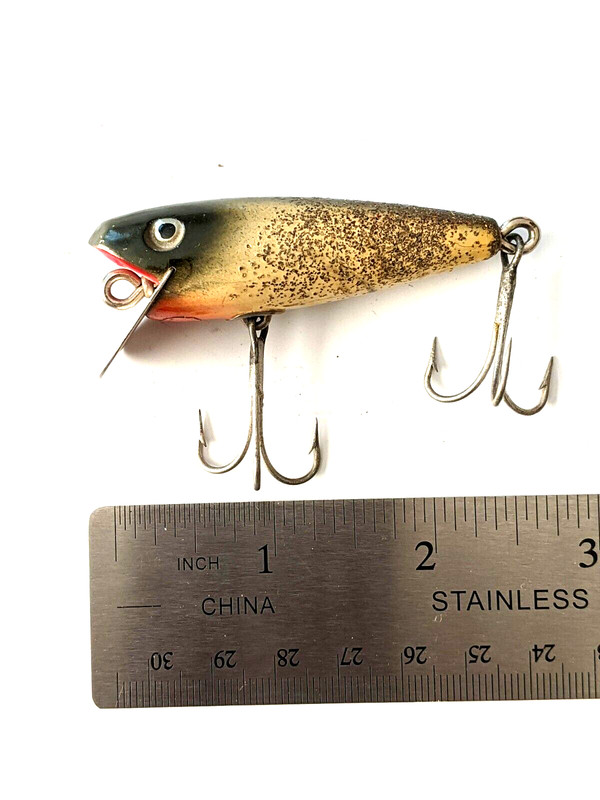 Vintage Shakespeare GLO PUP Honor Built wood Fishing Lure Natural/silver flake.