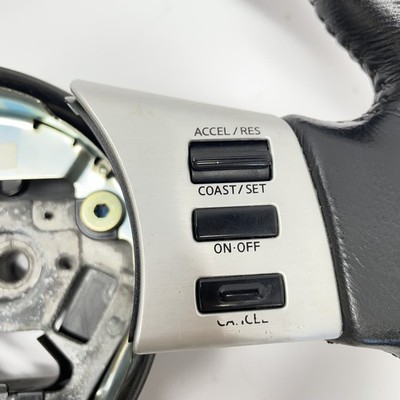 2004 Nissan 350z Z33 Steering Wheel With Cruise Control Buttons