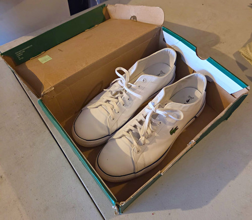 Lacoste Gripshot BL21 1 Men's White Low Top Lace Up Sneakers Rubber Outsole