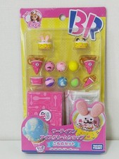 NEW Licca-chan Baskin-Robbins Ice Cream Shop Accessories Set JAPAN