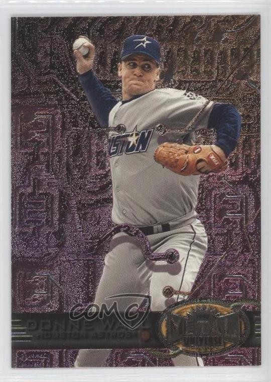 1997 Skybox Metal Universe Donne Wall #142 1g9