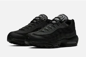 nike air max 95 triple black mens