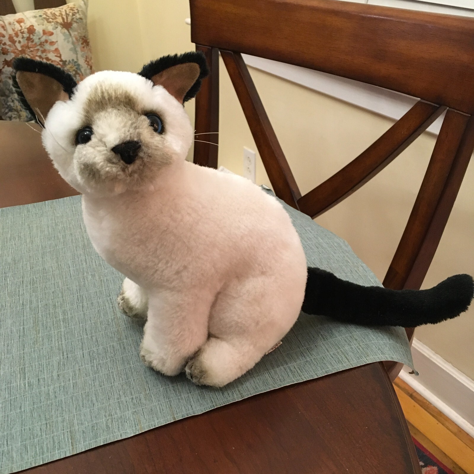 Vtg RUSS/YOMIKO CLASSICS Siamese Kitten Cat Plush, 10