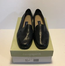 Easy Spirit Women's Size 6 Anti-Gravity Loafer Flat Black 6 M US Driving Shoe