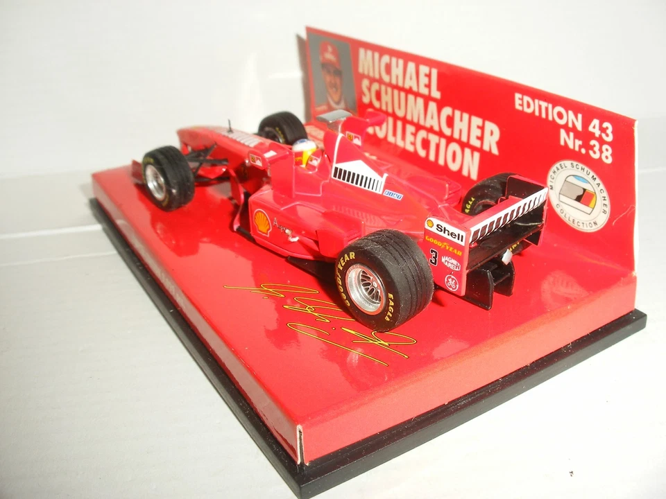 1/43 Minichamps 510 984333 - 1997 Ferrari F300 Tower Wing Schumacher - Nr. Mint - Image 2 of 4