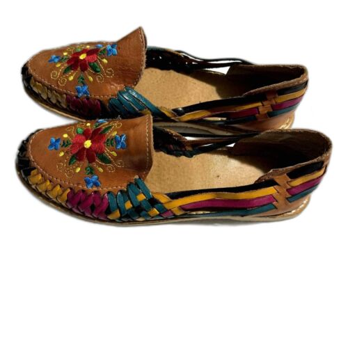 Handmade Huaraches Flats Womens sz 8 Leather Rainbow Floral Sandals Artesanias - Picture 3 of 11