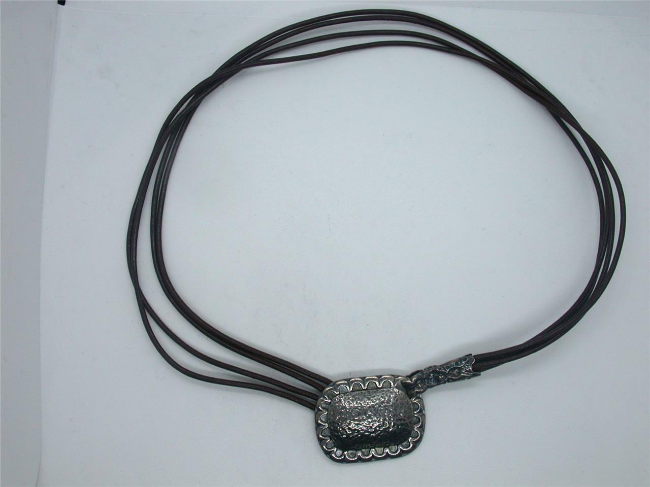Foto 2 di 3