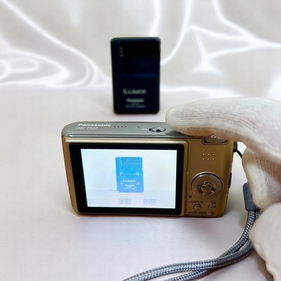 Near Mint] Panasonic Lumix DMC-FX07 Gold 7.2MP Digital Camera