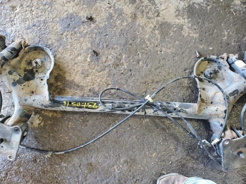 (SOLO RECOGIDA LOCAL) Eje de haz cargado 120,60" Wb se adapta a 14-18 TRANSIT CONNECT 17167 Foto 2 de 4