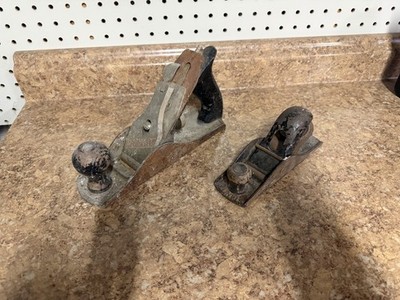 Lot of 2 Vintage Antique Hand Wood Planers Stanley - No 110 & Handyman