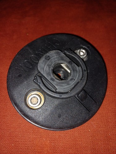 Chinook windsurfing BASE PLATE, 2-bolt, for US universal joint. Good condition