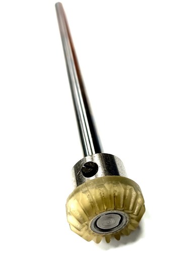 Arm Shaft with Gear #445491 for Singer 241, 252, 3140, 6100, 6174, 7100, etc. - Picture 2 of 4
