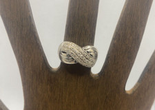 Sterling Silver Infinity/Criss Cross .925 Ring Size 6.5