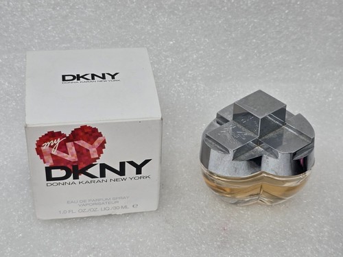 My DKNY Eau De Parfum Spray 1,0 Oz. herzförmiger Flakon von Donna Karan New York