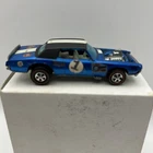 Nice Hot Wheels Redline 1969 TNT Bird Blue Flame Black Top & Int Hong Kong