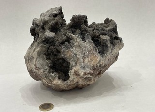 Géode Améthyste noire 4481 grammes minéraux collection rare