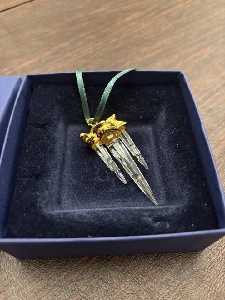 Swarovski Christmas Memories 1997 “Icicle” con adorno vintage de metal chapado en oro Foto 3 de 4
