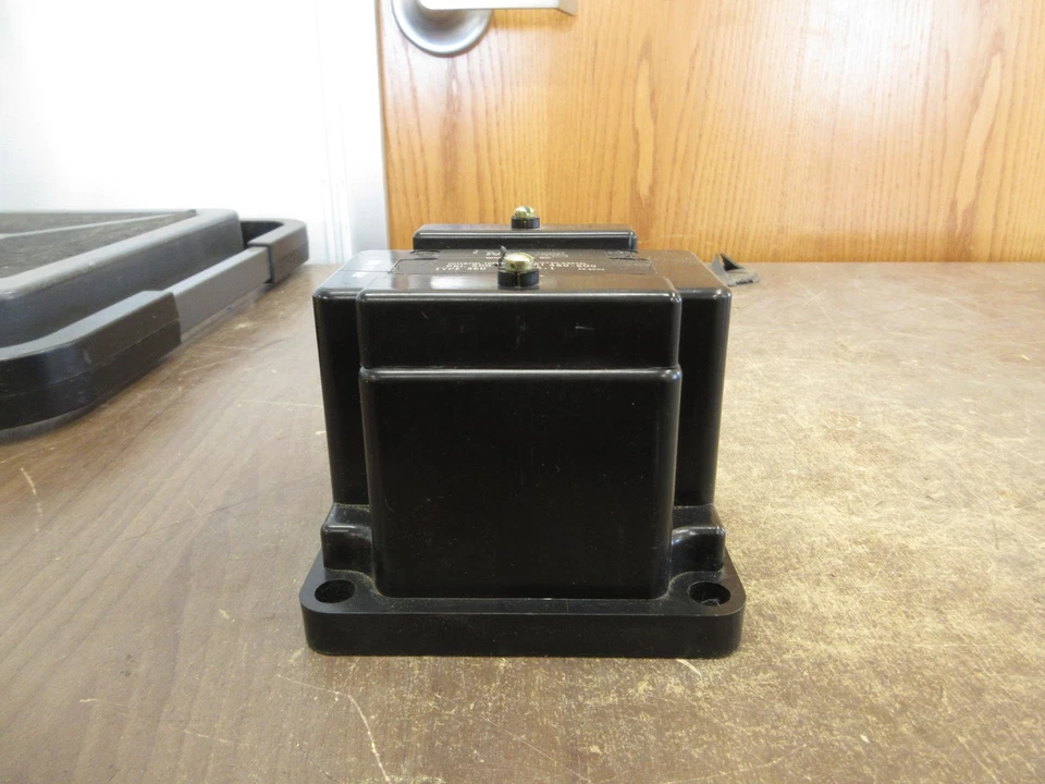 PMC Potential Transformer 460-600 Pri: 600V Ratio 5:1 50-60Hz Used - Image 4 of 4