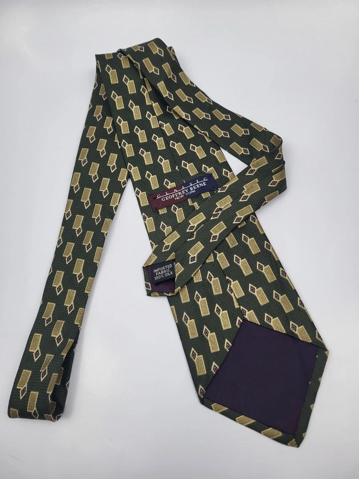 Corbata de seda Geoffrey Beene gris dorado rojo geométrica para hombre EE. UU. 56 x 3,7/8 Foto 4 de 4