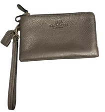 COACH New York - Champagne Metallic Double Corner Zip Women's Wristlet EUC