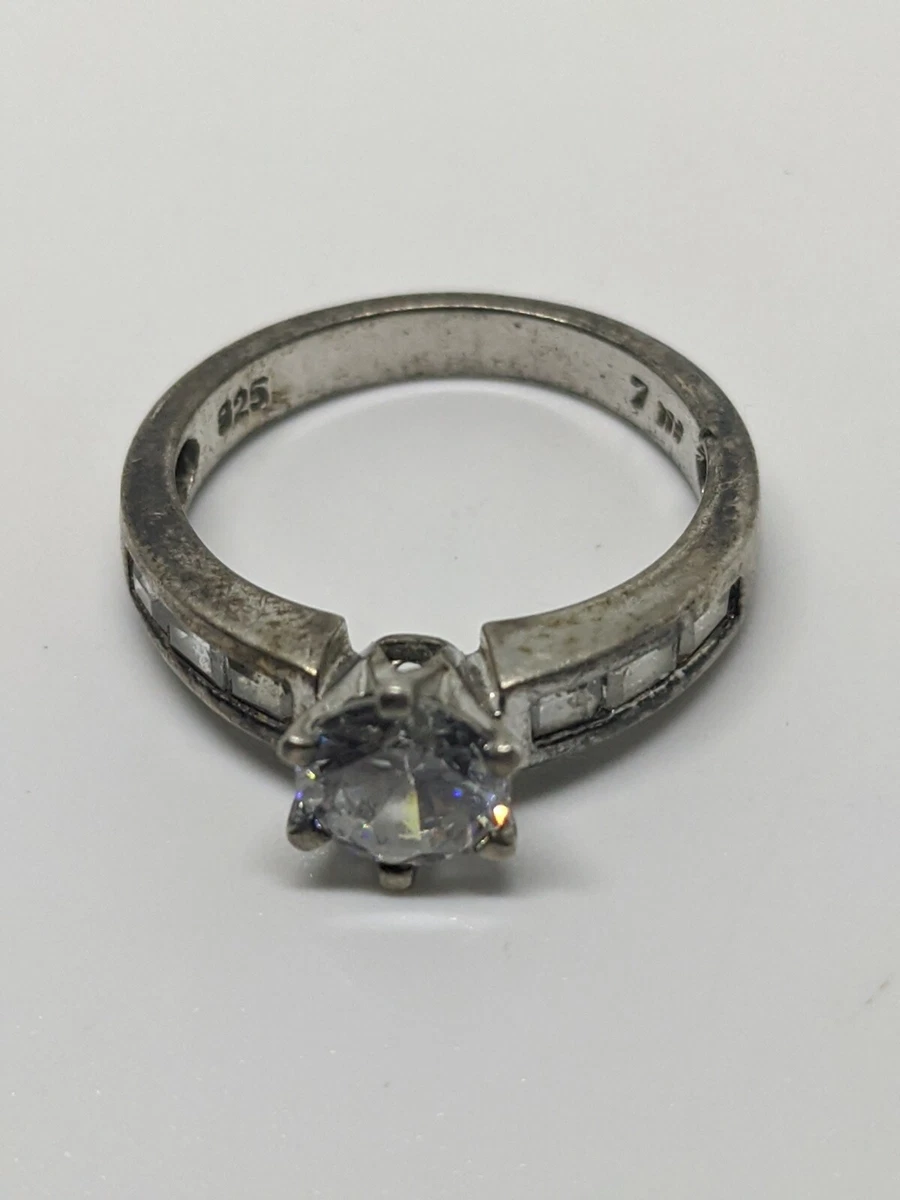 Sterling Silver 925 NV CZ Ring Size 7