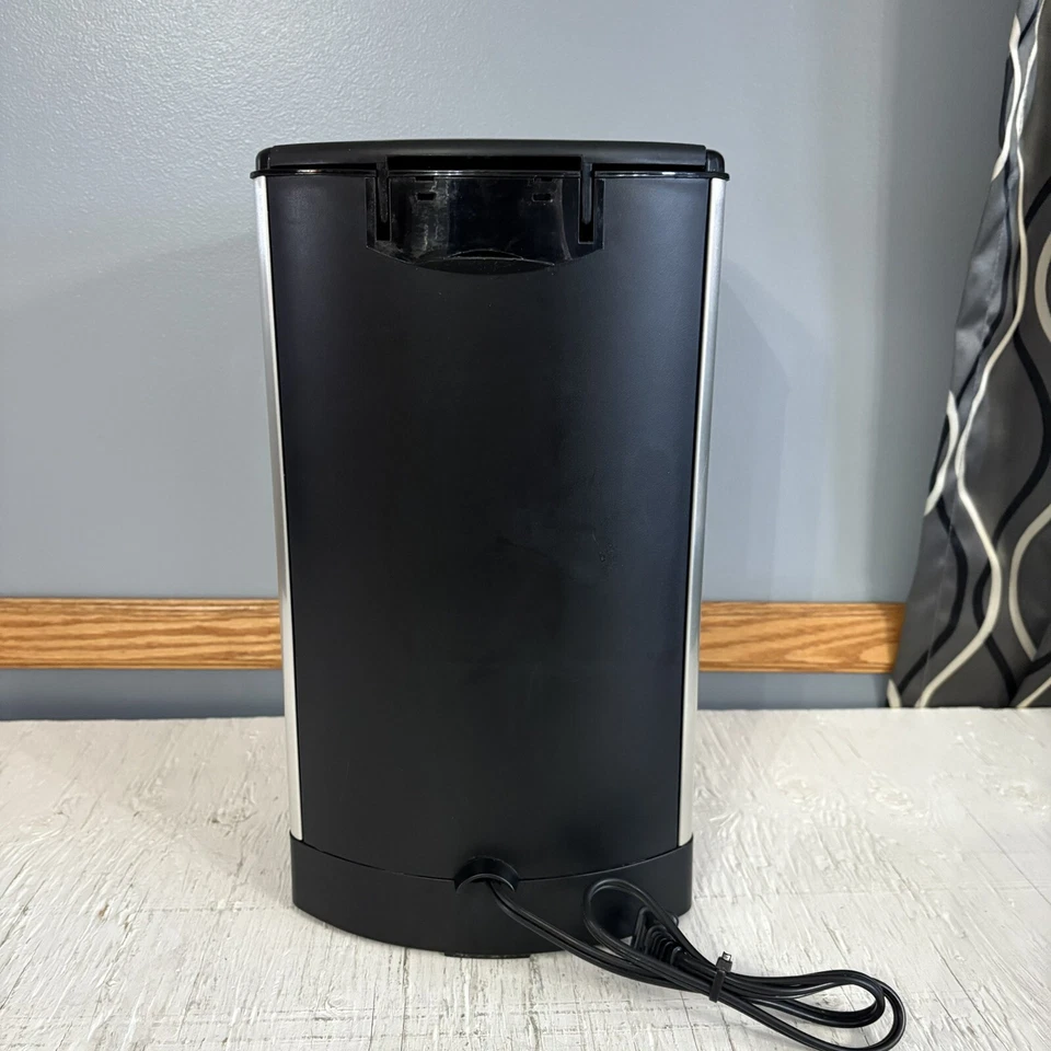 Cuisinart DCC-1200 Brew Central 12-Cup Programmable Coffeemaker Coffee Maker - Image 4 of 4