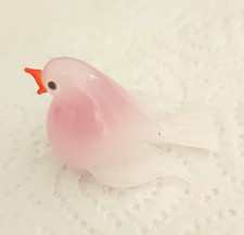 Glasfigur Vogel rosa/weiß mit orangefarbenem...