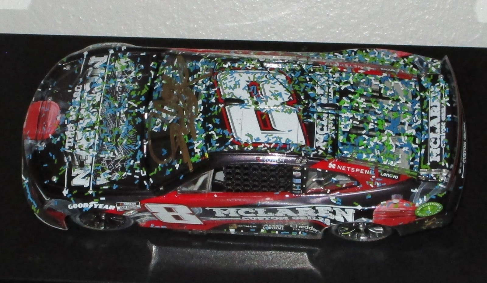 Photo 12