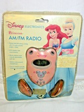 Brand New Disney Princess AM/FM Radio Pink W/ Matching Headphones 2003 GB2 .