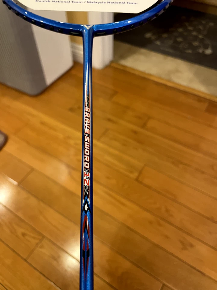 Espada Victor Brave 12 (azul/negro/blanco) (sin cuerdas) (BRS-12-E-3U5-F) Foto 3 de 4