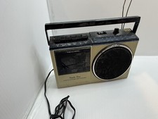 REALISTIC TRIPLE PLAY AC/BATTERY/AM/FM RADIO CASSETTE RECORDER - WORKING