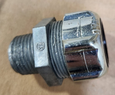 Thomas & Betts 2525 1/2'' Strain Relief Cord Connector Straight (Lot of 25)