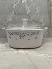 VTG PYREX 4 Quart Casserole Dish & Lid, “Provincial Blue" Pattern A 9 C 29