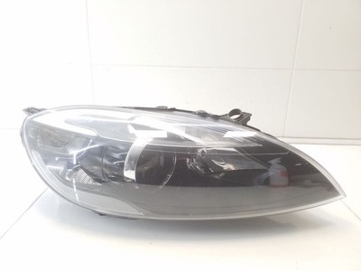 Volvo V40 2012 Right Headlight 31420008 BOS119666