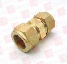 SWAGELOK B-1210-6 / B12106 (NEW IN BOX)