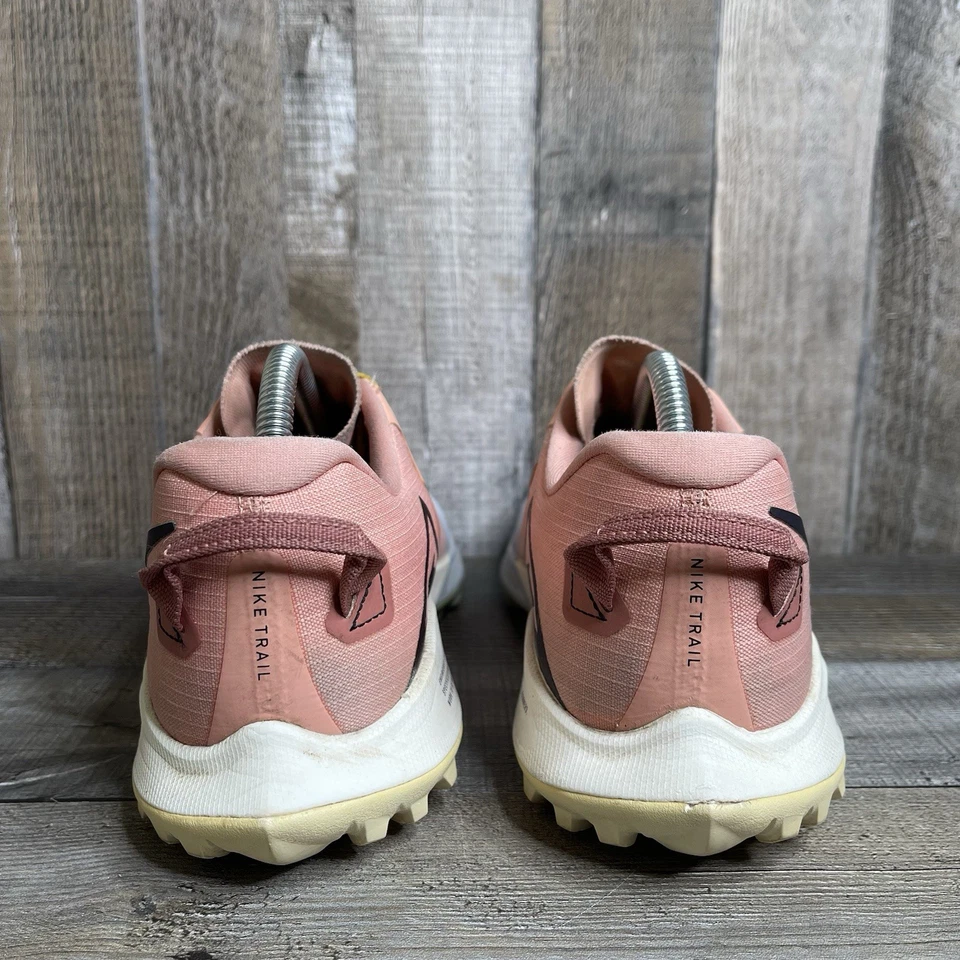 Womens Nike Air Zoom Terra Kiger Pink Quartz Trail Running Sneakers Size 10.5 M - Image 4 of 4